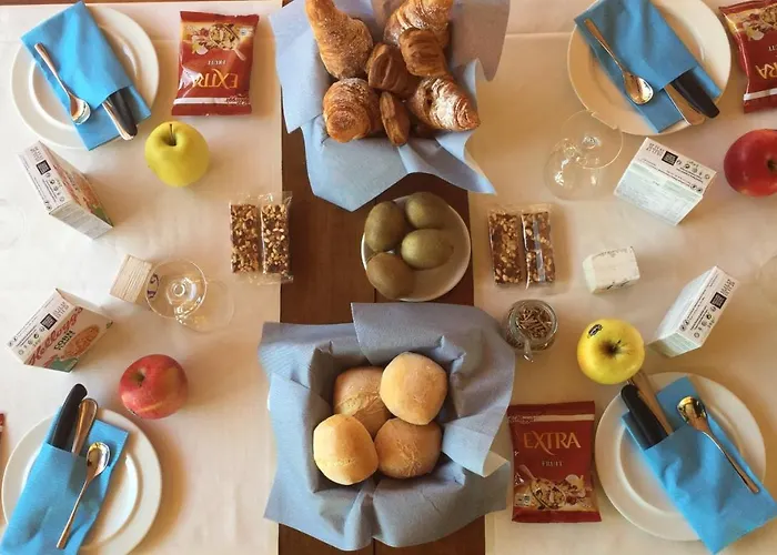 Albergo Dongo דונגו