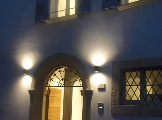 Albergo Dongo מלון