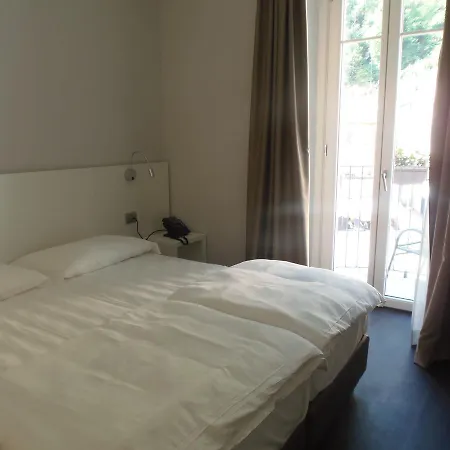 Albergo Dongo دونغو