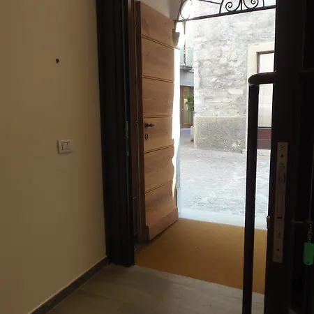 Albergo Dongo 3*