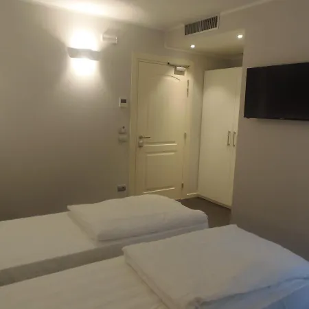 Hotel Albergo Dongo Dongo
