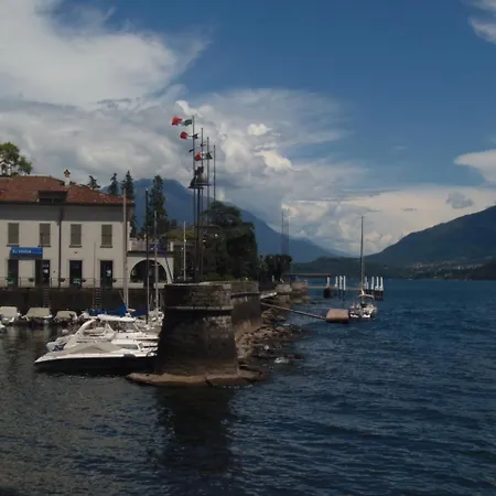 Albergo Dongo Hotell 3*