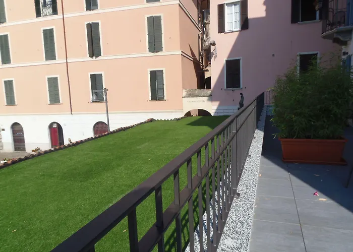 Albergo Dongo 3* Dongo