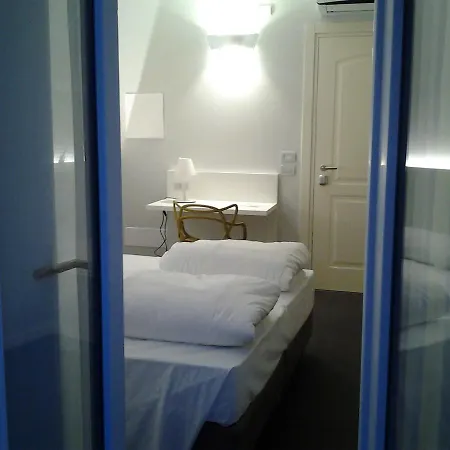 Albergo Dongo 3*