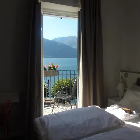 Albergo Dongo Hotell Dongo
