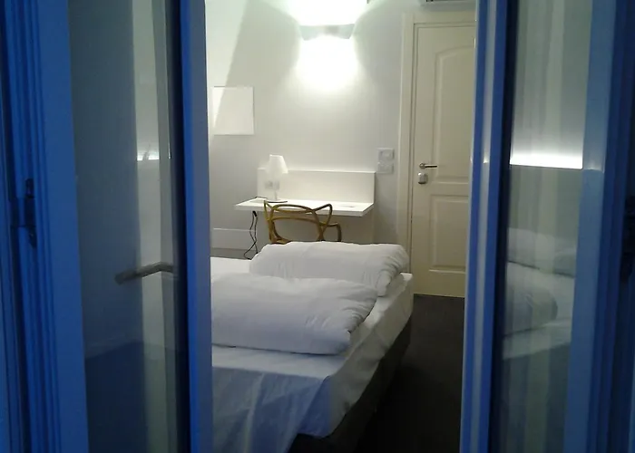 Albergo Dongo 3*