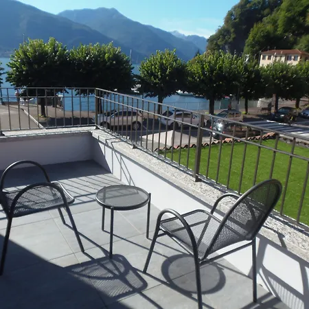 Hotel Albergo Dongo 3*